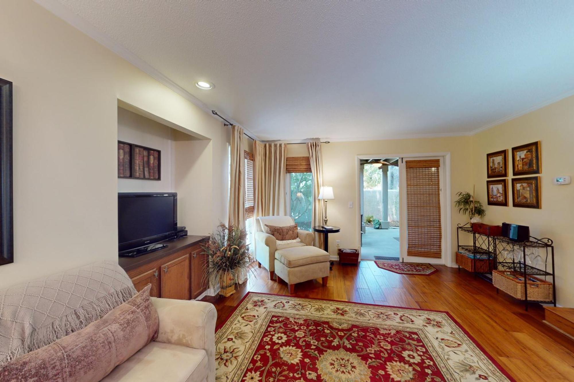 St. Andrews Common 1867 Apartment